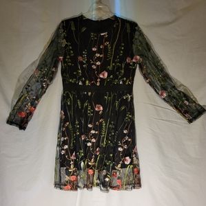 Beautiful floral embroidered dress. Size large